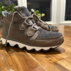 Sorel Kinetic Caribou Snow Boot